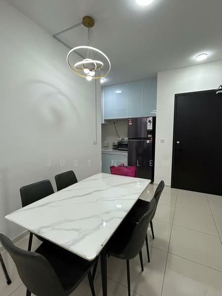 Servis Apartment untuk Disewa di Sunway Velocity TWO - Justin Lew - Dining Room - PropertyGuru.com.my
