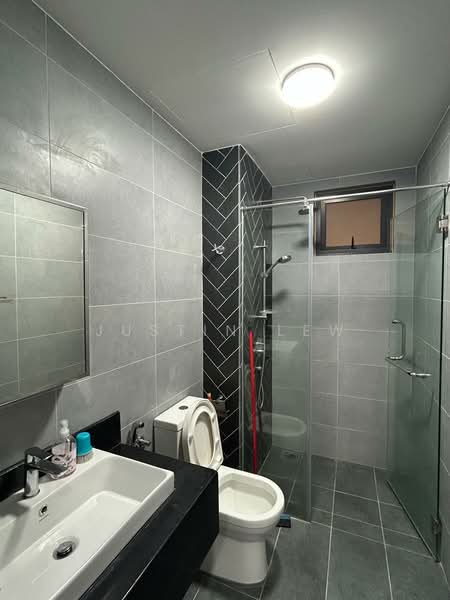 Servis Apartment untuk Disewa di Sunway Velocity TWO - Justin Lew - Bathroom - PropertyGuru.com.my