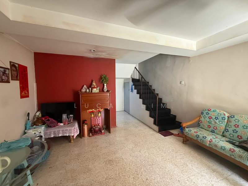 3-storey Terraced House for Sale in Taman Sri Sinar (Segambut) - Lucas Lim - Living Room - PropertyGuru.com.my