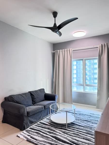 Servis Apartment untuk Disewa di Savanna Executive Suite @ Southville City - Wesley Fu - Living Room - PropertyGuru.com.my