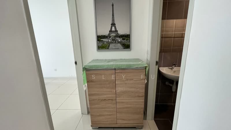 Servis Apartment untuk Disewa di Savanna Executive Suite @ Southville City - Wesley Fu - Bathroom - PropertyGuru.com.my