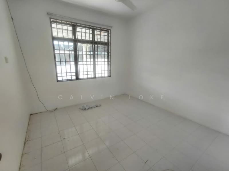 1-storey Terraced House for Sale in Taman Lintang Makmur (Sungai Siput) - Calvin Loke - Interior - PropertyGuru.com.my