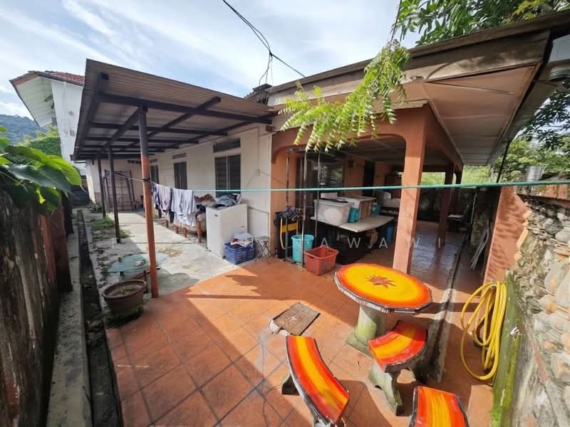 Bungalow for Sale in Selayang (Selangor) - Fauran Nawawi - PropertyGuru.com.my