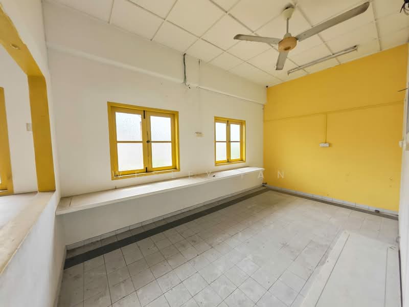 Kedai / Pejabat untuk Dijual di Klebang Kecil (Klebang) - Wesley Tan - PropertyGuru.com.my