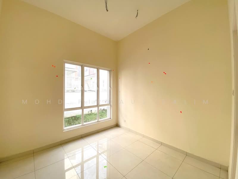 Rumah Berkembar untuk Dijual di D'Kayangan (Shah Alam) - Mohd Firdaus Salim - PropertyGuru.com.my