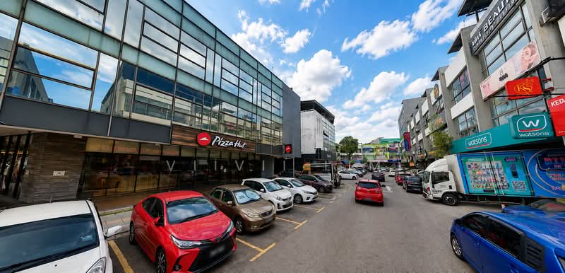 Shop for Rent in Sungai Besi (Kuala Lumpur) - ViiVii Lim - Exterior - PropertyGuru.com.my