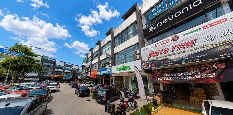 Shop for Rent in Sungai Besi (Kuala Lumpur) - ViiVii Lim - Exterior - PropertyGuru.com.my