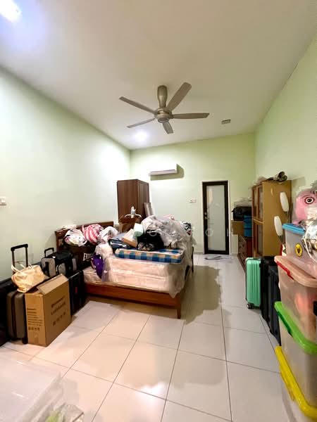 Rumah Kluster untuk Dijual di Taman Mutiara Mas (Skudai) - Nikko Soh - Bedroom - PropertyGuru.com.my