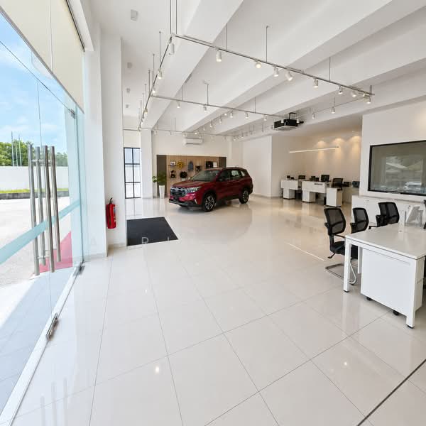 Detached Factory for Rent in Bukit Raja (Selangor) - Patrick Chen - Interior - PropertyGuru.com.my