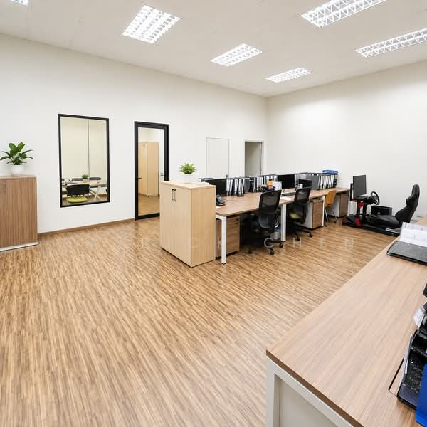 Detached Factory for Rent in Bukit Raja (Selangor) - Patrick Chen - Interior - PropertyGuru.com.my