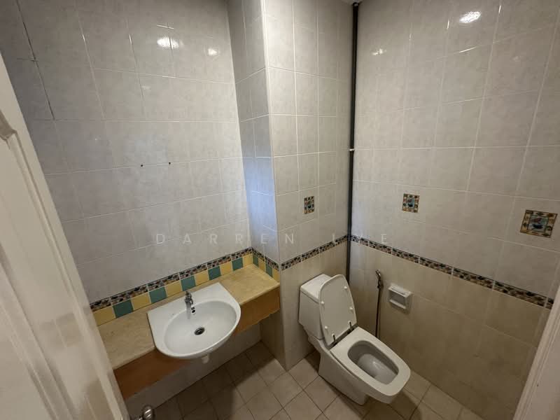 Condominium for Rent at Tanjung Park Condominium - Darren Lye - Bathroom - PropertyGuru.com.my