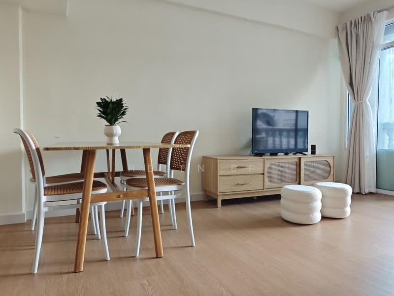Kondominium untuk Dijual di Tanjung Samudera Condominium - Helen BF - Living Room - PropertyGuru.com.my