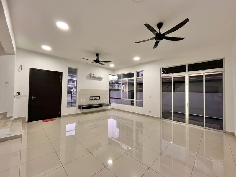2-storey Terraced House for Sale in Horizon Hills (Iskandar Puteri (Nusajaya)) - Annie Low - Living Room - PropertyGuru.com.my