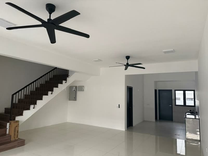 Rumah Teres 2 Tingkat untuk Disewa di Sepang (Selangor) - Hamizah . - Living Room - PropertyGuru.com.my