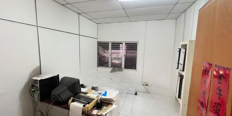 Terrace Factory for Rent in Taman Industri Sungai Buloh (Sungai Buloh) - ViiVii Lim - Study - PropertyGuru.com.my