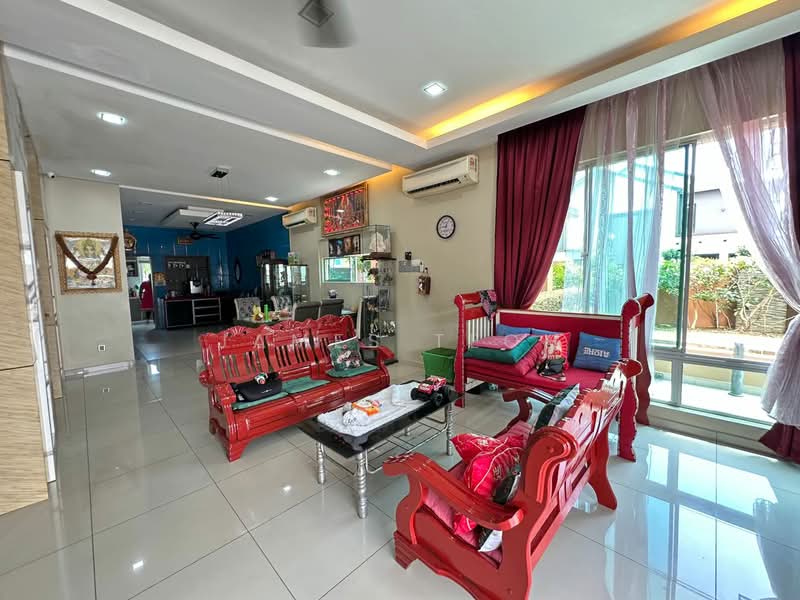 Semi-Detached House for Sale in Ambang Botanic (Klang) - James Teoh - Living Room - PropertyGuru.com.my