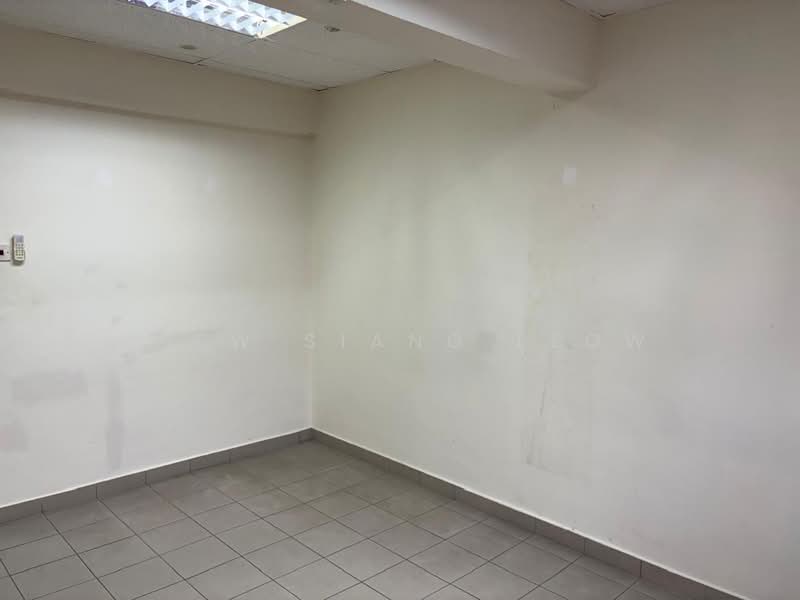 Flat for Sale at Happy Garden Flat - Siew Siang Leow - Interior - PropertyGuru.com.my