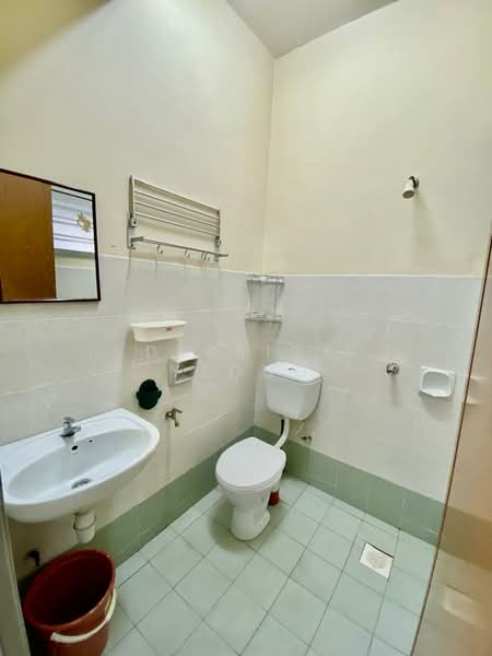 2-storey Terraced House for Rent in TAMAN PUCHONG UTAMA (Puchong) - Derrick Yeong - Bathroom - PropertyGuru.com.my