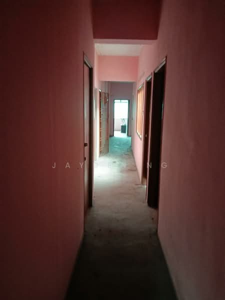 Kedai untuk Dijual di Senai (Johor) - Jayden Ng - Corridor - PropertyGuru.com.my