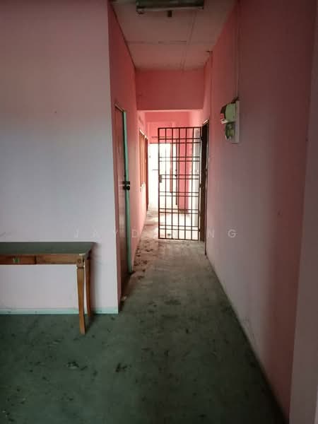 Kedai untuk Dijual di Senai (Johor) - Jayden Ng - Corridor - PropertyGuru.com.my