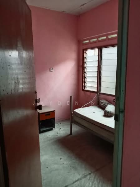 Kedai untuk Dijual di Senai (Johor) - Jayden Ng - Bedroom - PropertyGuru.com.my