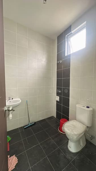 Rumah Banglo untuk Disewa di Durian Tunggal (Melaka) - Mii Ong - Bathroom - PropertyGuru.com.my