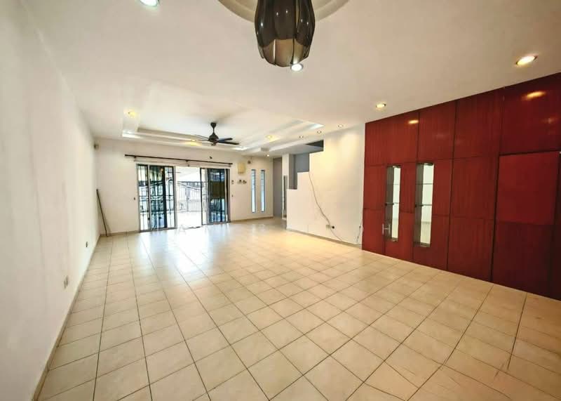 2-storey Terraced House for Sale in Klang (Selangor) - James Teoh - Living Room - PropertyGuru.com.my