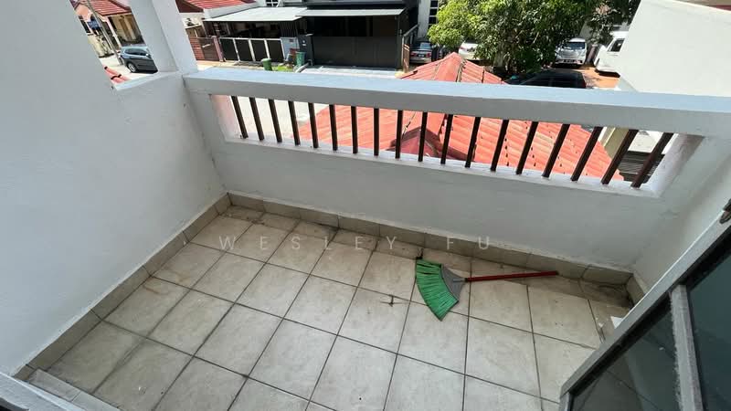 Rumah Teres 2 Tingkat untuk Disewa di Bandar Baru Bangi (Selangor) - Wesley Fu - Balcony - PropertyGuru.com.my