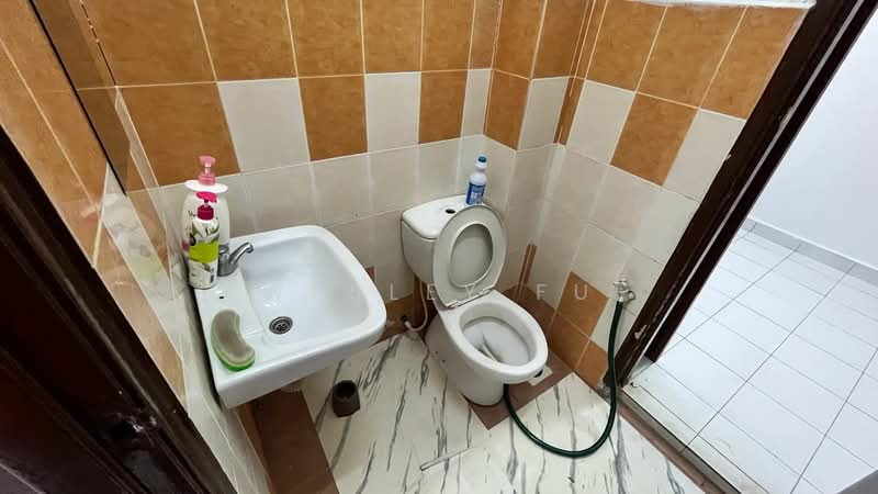 Rumah Teres 2 Tingkat untuk Disewa di Bandar Baru Bangi (Selangor) - Wesley Fu - Bathroom - PropertyGuru.com.my