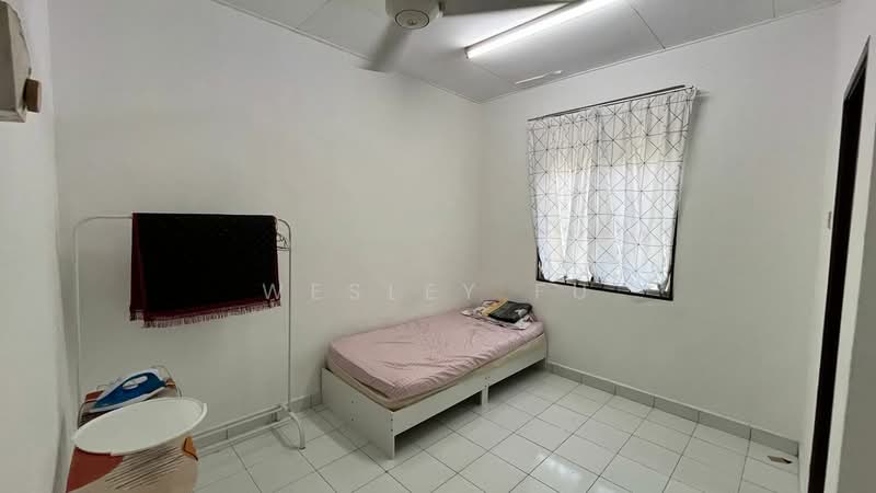 Rumah Teres 2 Tingkat untuk Disewa di Bandar Baru Bangi (Selangor) - Wesley Fu - Bedroom - PropertyGuru.com.my