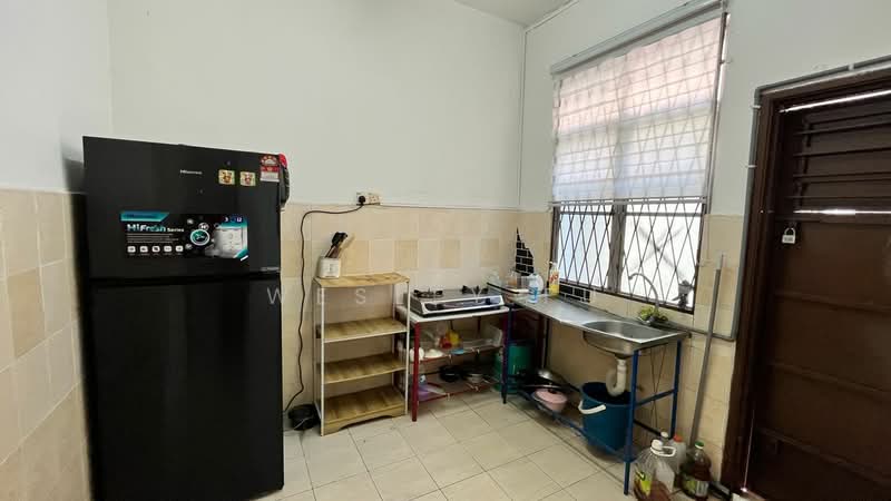 Rumah Teres 2 Tingkat untuk Disewa di Bandar Baru Bangi (Selangor) - Wesley Fu - Kitchen - PropertyGuru.com.my