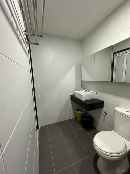 Servis Apartment untuk Dijual di KSL Residence @ Daya - Vinna Loh - Bathroom - PropertyGuru.com.my