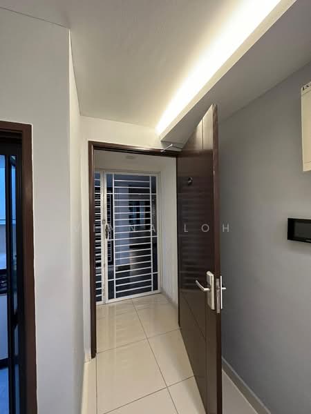Servis Apartment untuk Dijual di KSL Residence @ Daya - Vinna Loh - Entrance - PropertyGuru.com.my
