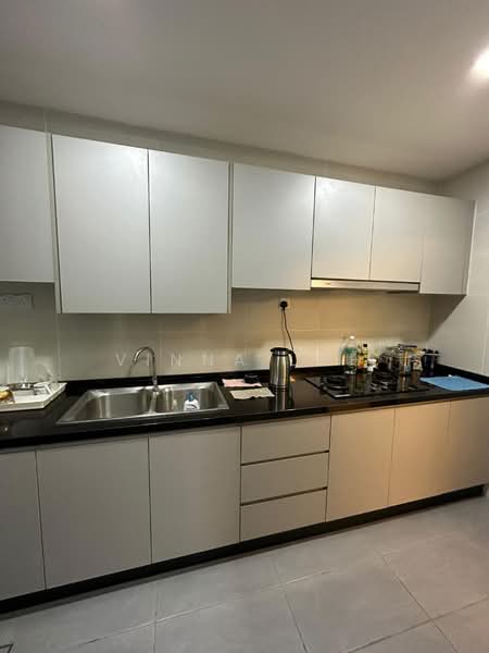 Servis Apartment untuk Dijual di KSL Residence @ Daya - Vinna Loh - Kitchen - PropertyGuru.com.my