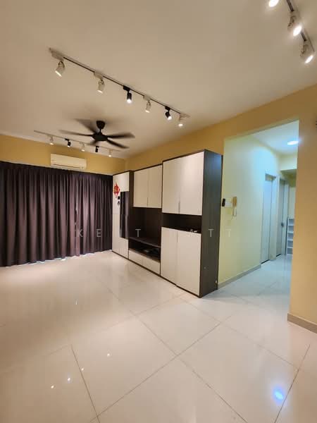 Servis Apartment untuk Dijual di Damai Hillpark - Kent Fatt - Living Room - PropertyGuru.com.my