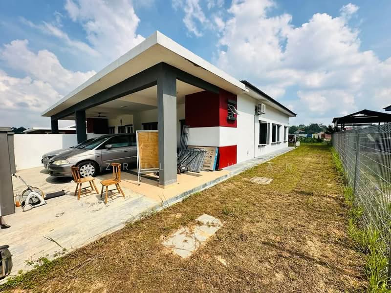 Rumah Berkembar untuk Dijual di Seremban (Negeri Sembilan) - Azrul Othman - Exterior - PropertyGuru.com.my