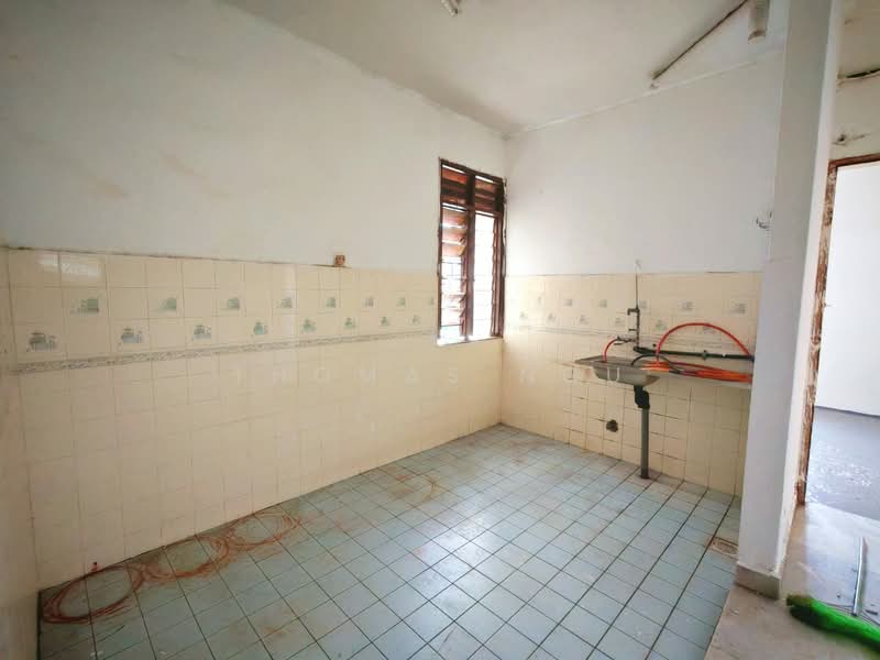 Apartment for Sale at Subang Perdana Goodyear Court 6 - Thomas Ngu - Kitchen - PropertyGuru.com.my