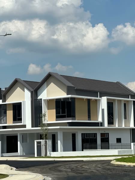 2-storey Terraced House for Sale in Bandar Gamuda Gardens (Rawang) - Daniel Yap - Exterior - PropertyGuru.com.my