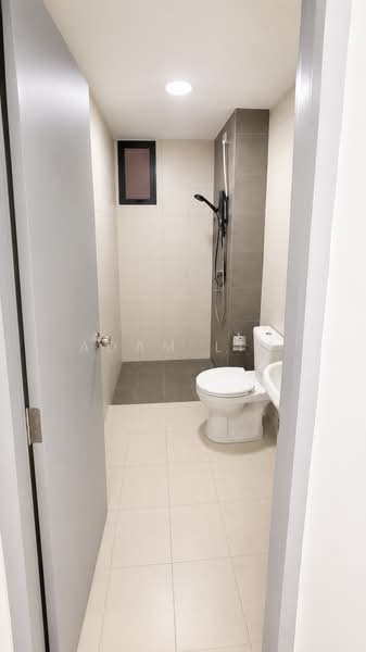 Servis Apartment untuk Disewa di MIRA at Shorea Park - Adam Lim - Bathroom - PropertyGuru.com.my