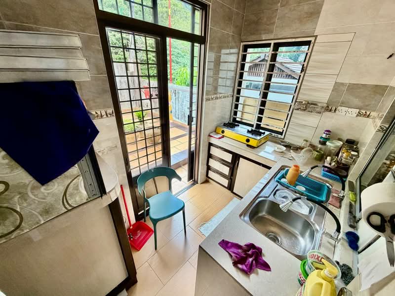 Townhouse for Sale in Taman Raintree (Batu Caves) - Wan Nurani - PropertyGuru.com.my