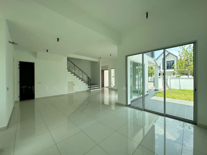 Semi-Detached House for Sale in Eco Forest (Semenyih) - Lukman Hakim - Living Room - PropertyGuru.com.my