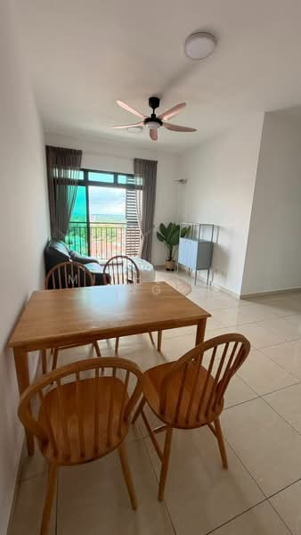 Servis Apartment untuk Dijual di Sky Breeze Service Apartment - Michelle Ng - Living Room - PropertyGuru.com.my