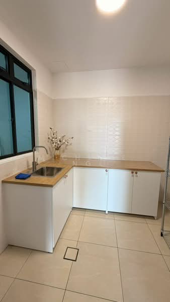 Servis Apartment untuk Dijual di Sky Breeze Service Apartment - Michelle Ng - Kitchen - PropertyGuru.com.my