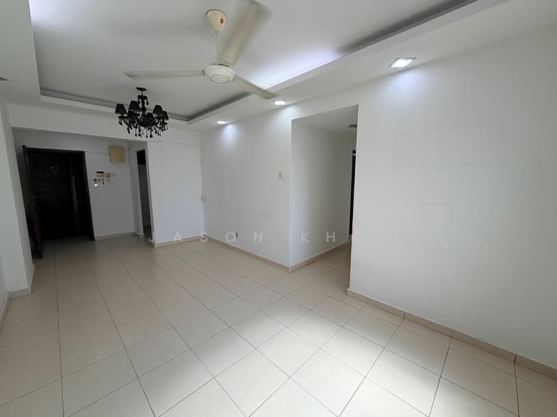 Flat for Rent at Desa Muafakat - Jason Khoo - Living Room - PropertyGuru.com.my