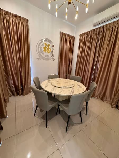 2-storey Terraced House for Rent in Puncak Alam (Selangor) - Apple Chang - Dining Room - PropertyGuru.com.my