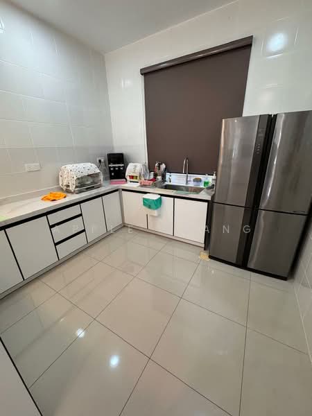 2-storey Terraced House for Rent in Puncak Alam (Selangor) - Apple Chang - Kitchen - PropertyGuru.com.my