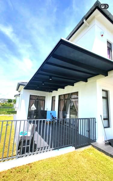 2-storey Terraced House for Rent in Puncak Alam (Selangor) - Apple Chang - Exterior - PropertyGuru.com.my