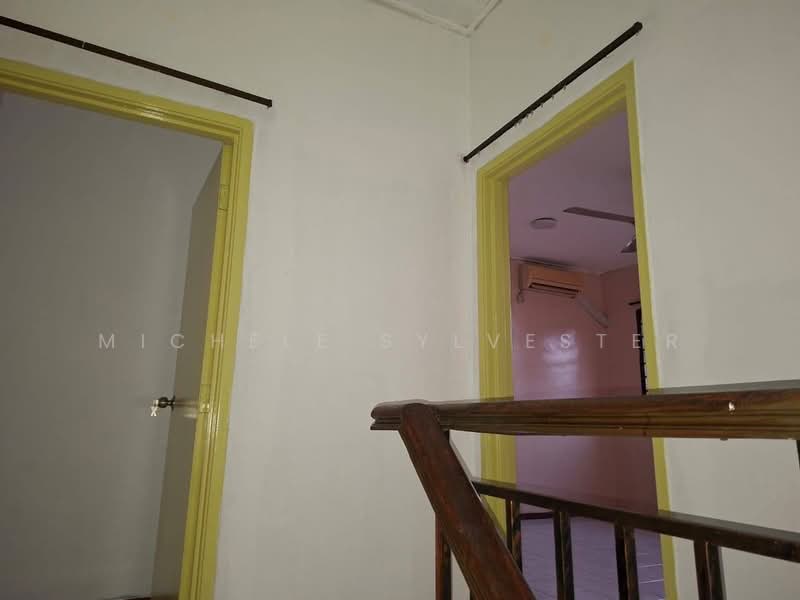Rumah Teres 2 Tingkat untuk Dijual di Bandar Seri Alam (Masai) - Michele Sylvester - Corridor - PropertyGuru.com.my