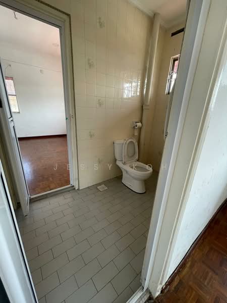 Bungalow for Rent in Taman Sri Tebrau (Johor Bahru) - Jessy Koh - Bathroom - PropertyGuru.com.my