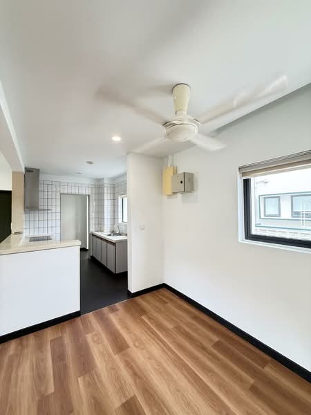 Apartment for Rent at Selangor Properties Apartment - Jamie Teh - Kitchen - PropertyGuru.com.my
